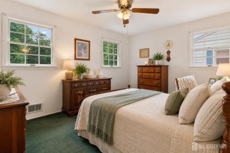 287 Crestwood Drive Milltown NJ 08850