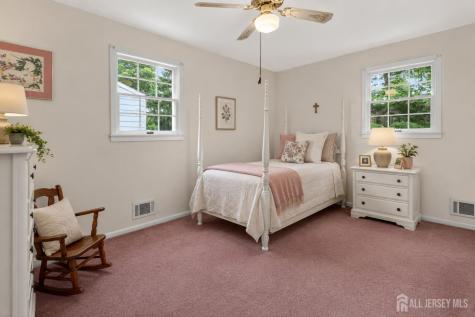 287 Crestwood Drive Milltown NJ 08850