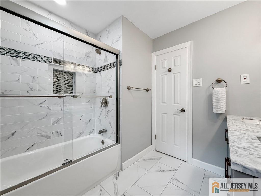 26 Surrey Drive Old Bridge NJ 08857