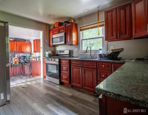 15 Lee Street East Brunswick NJ 08816