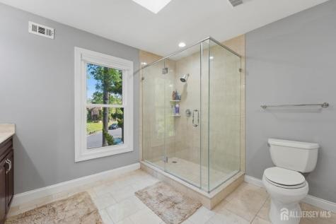 208 Hidden Hollow Court Edison NJ 08820