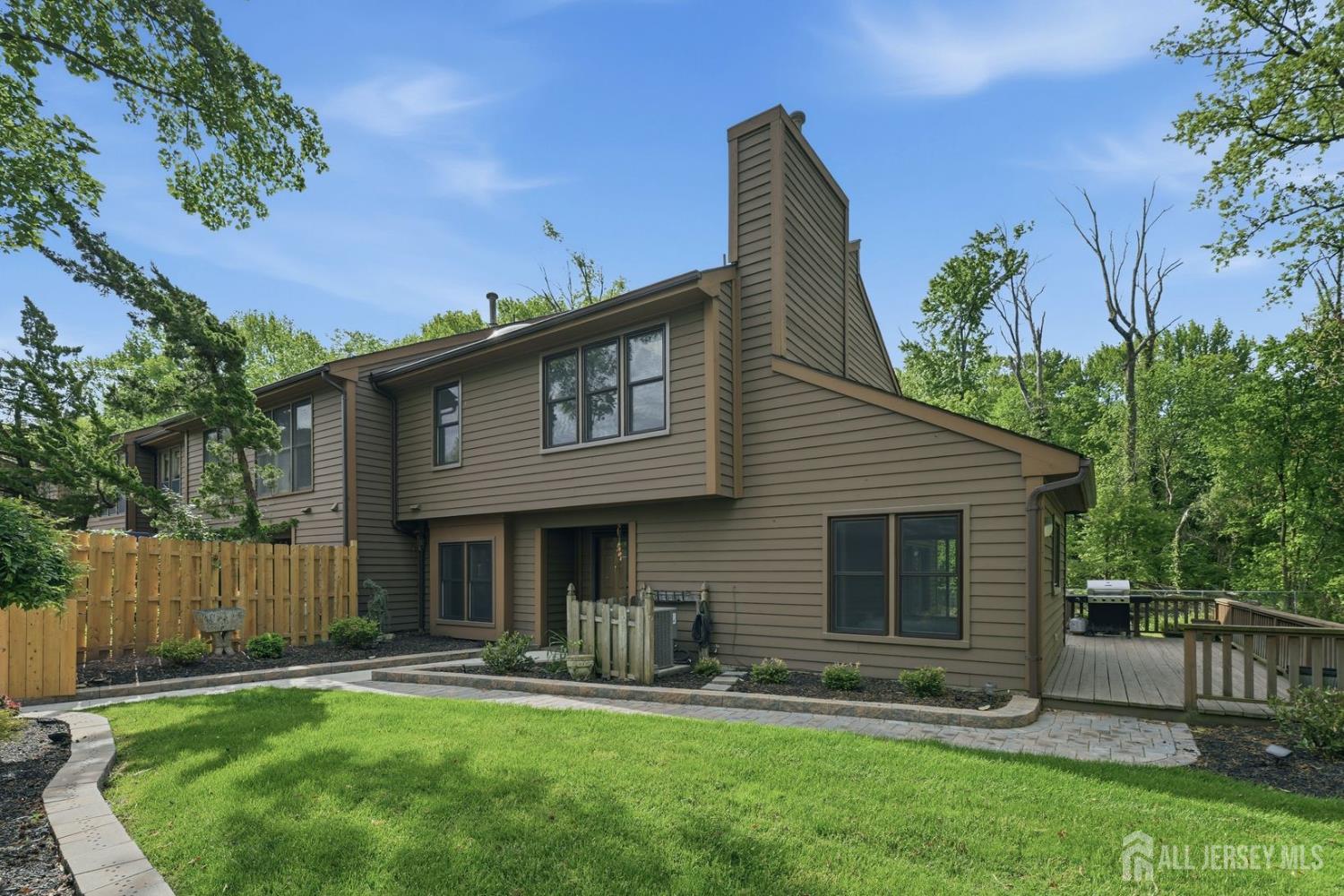 208 Hidden Hollow Court Edison NJ 08820
