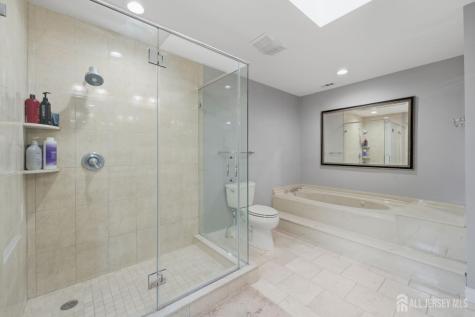 208 Hidden Hollow Court Edison NJ 08820