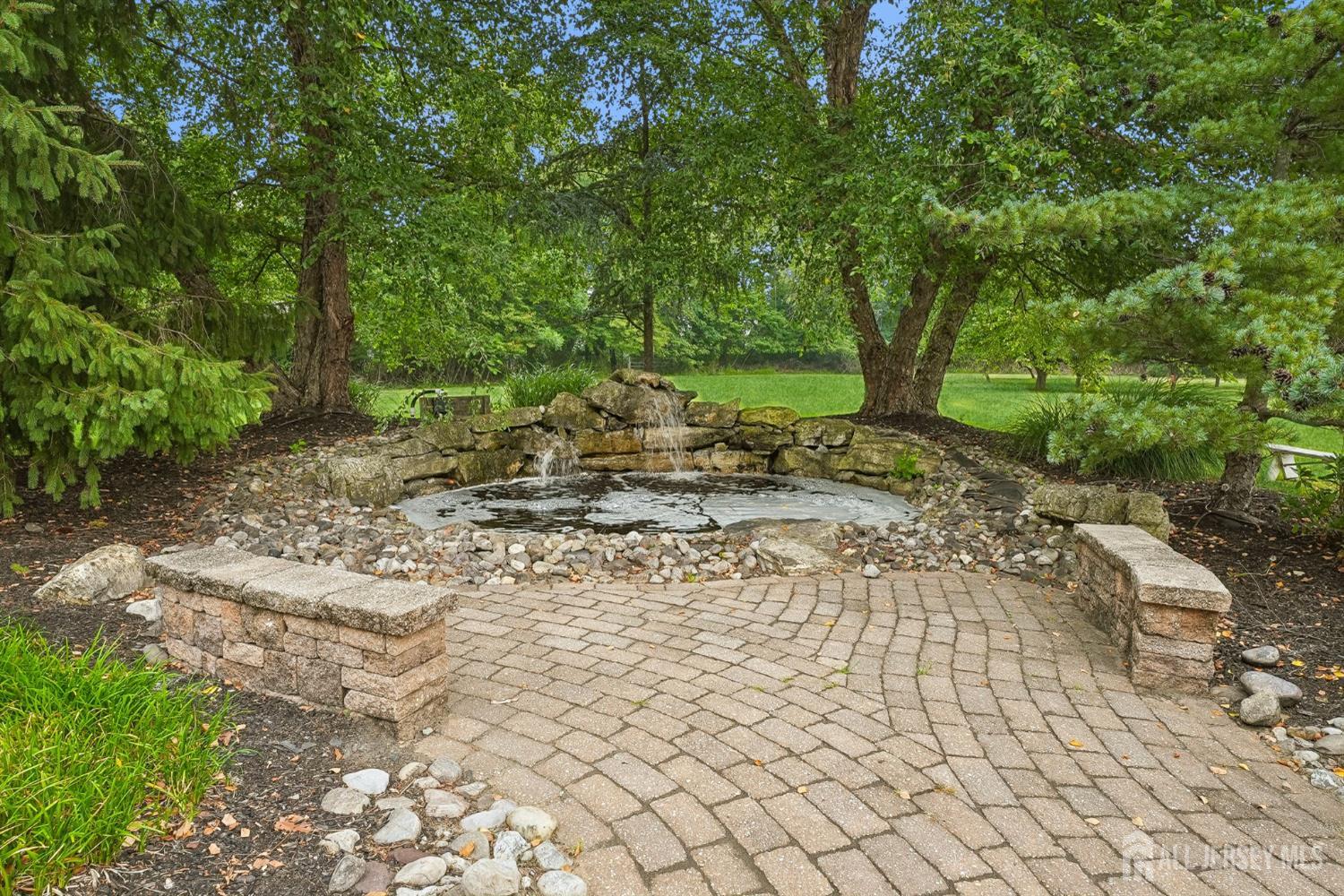 42 Indian Path Monroe NJ 08831