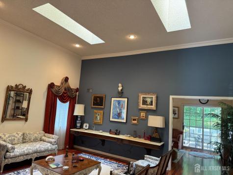 8 Wakefield Court Monroe NJ 08831