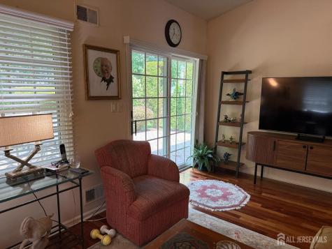 8 Wakefield Court Monroe NJ 08831