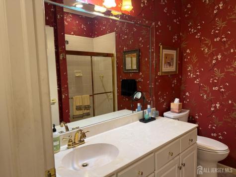 8 Wakefield Court Monroe NJ 08831