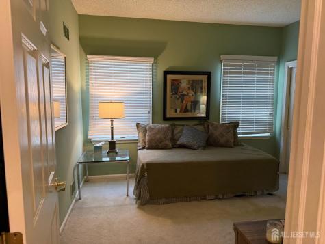 8 Wakefield Court Monroe NJ 08831
