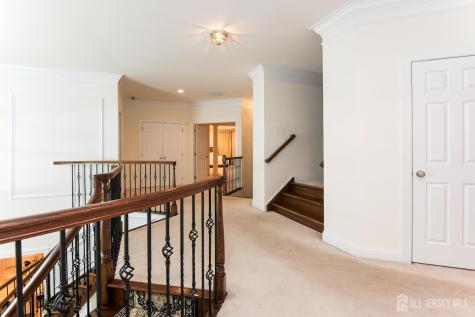 10 Raker Court Hillsborough NJ 08844