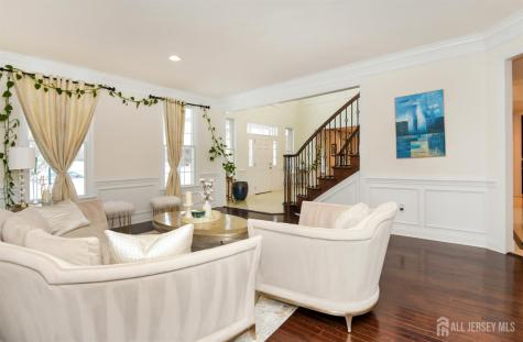 10 Raker Court Hillsborough NJ 08844