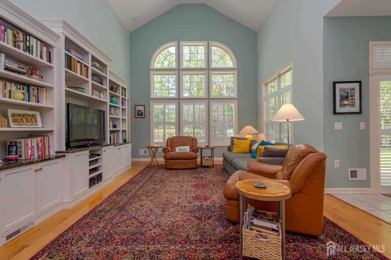 9 Monarch Road Monroe NJ 08831