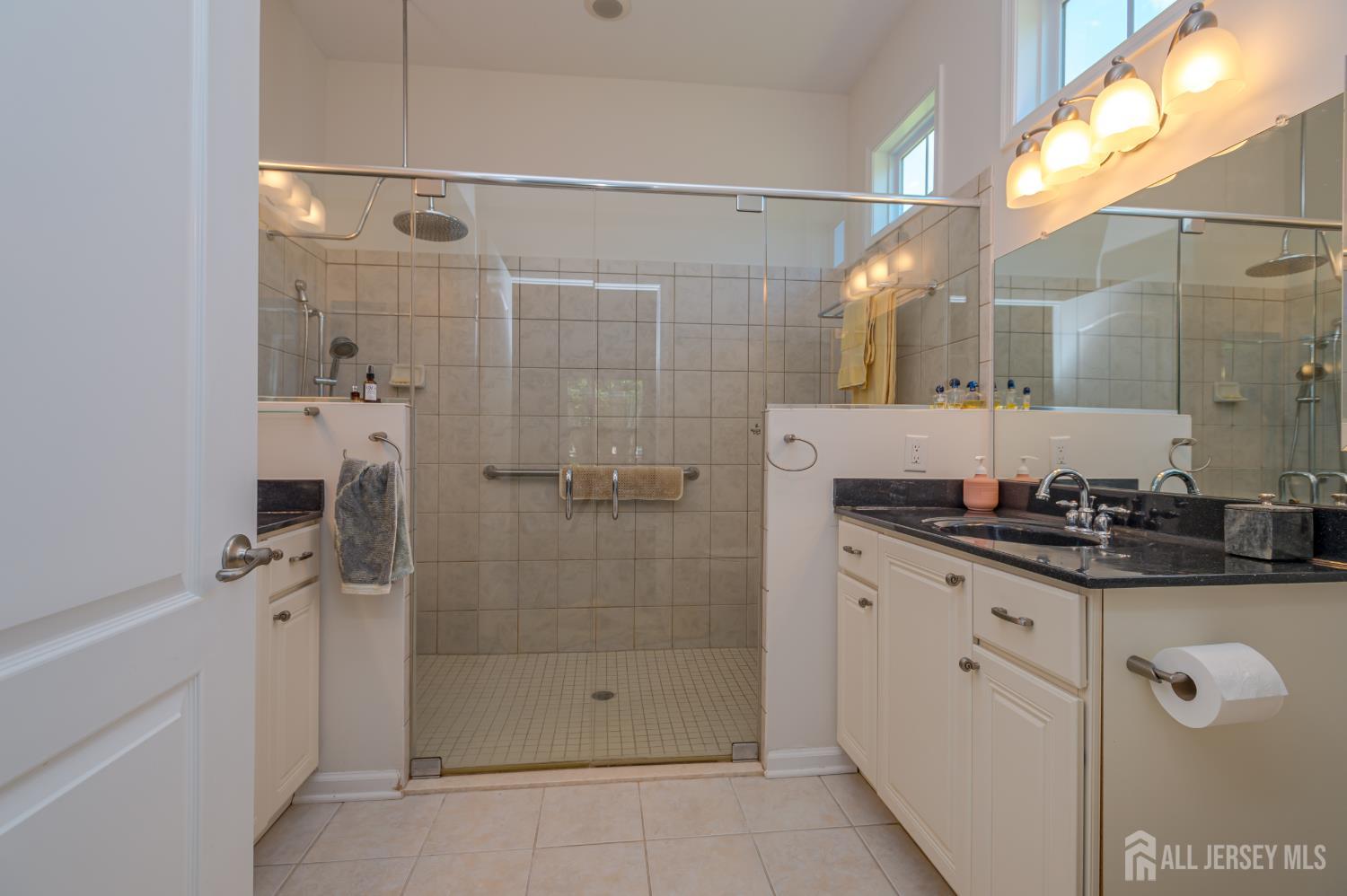 9 Monarch Road Monroe NJ 08831