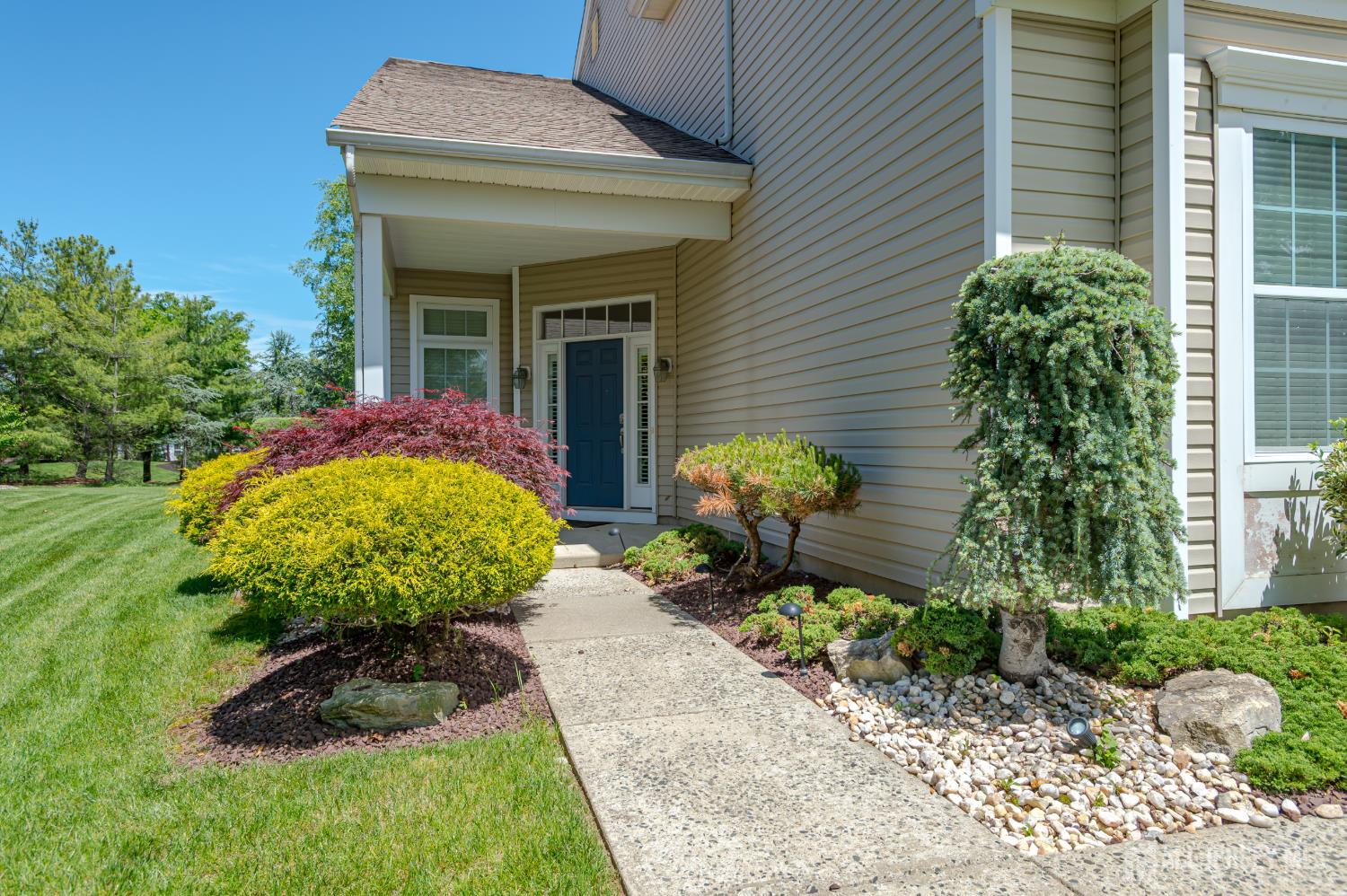 9 Monarch Road Monroe NJ 08831