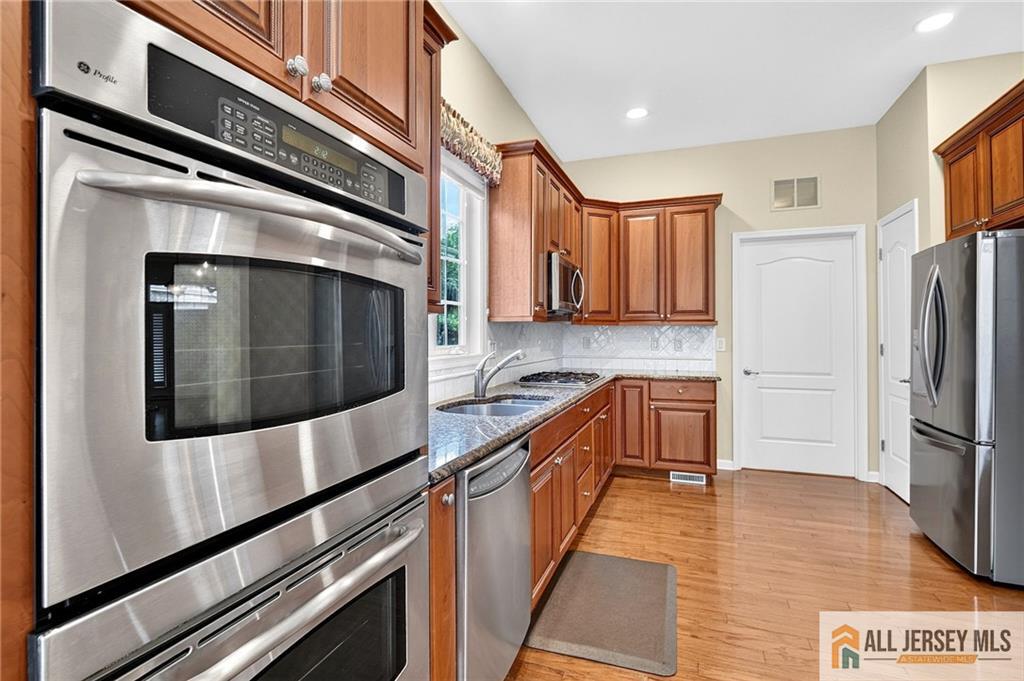 15 Monarch Road Monroe NJ 08831