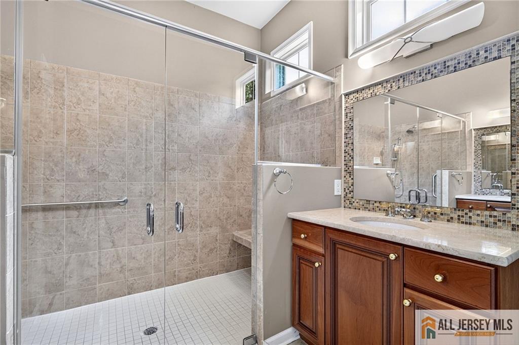15 Monarch Road Monroe NJ 08831