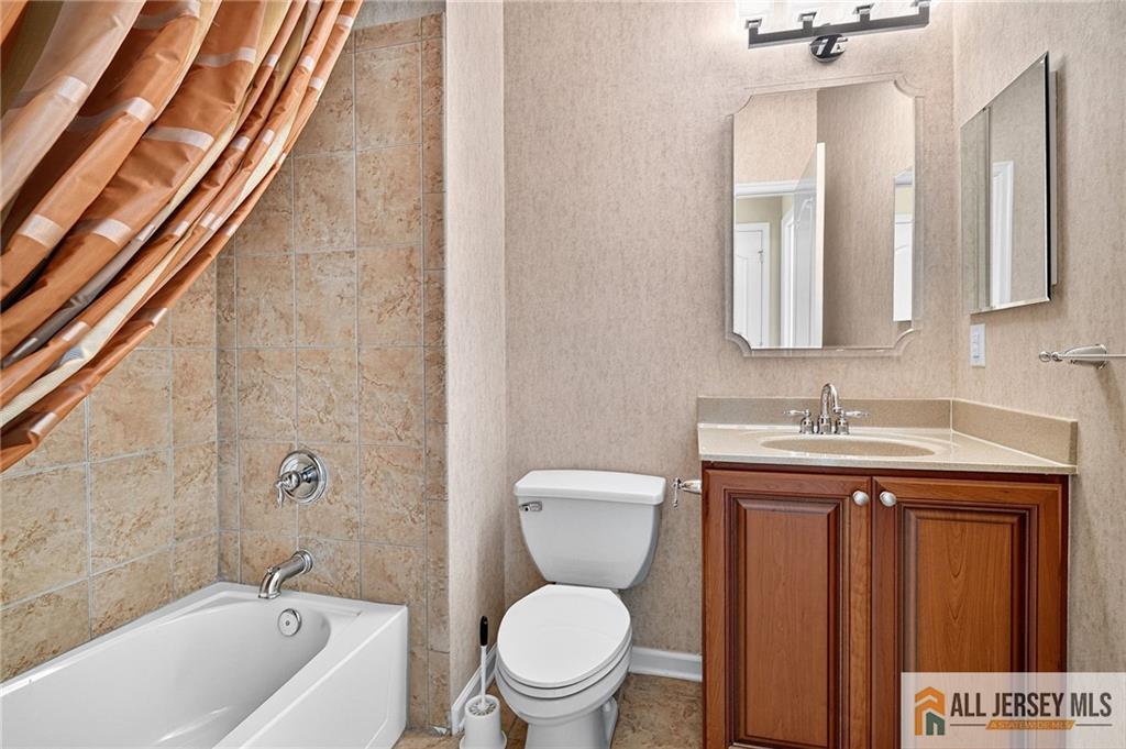 15 Monarch Road Monroe NJ 08831