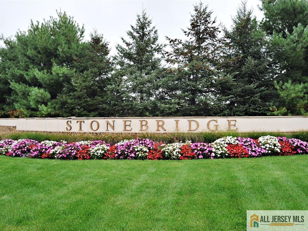 15 Monarch Road Monroe NJ 08831