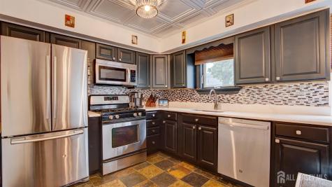 39 Joyce Place Sayreville NJ 08859