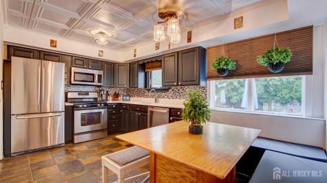 39 Joyce Place Sayreville NJ 08859