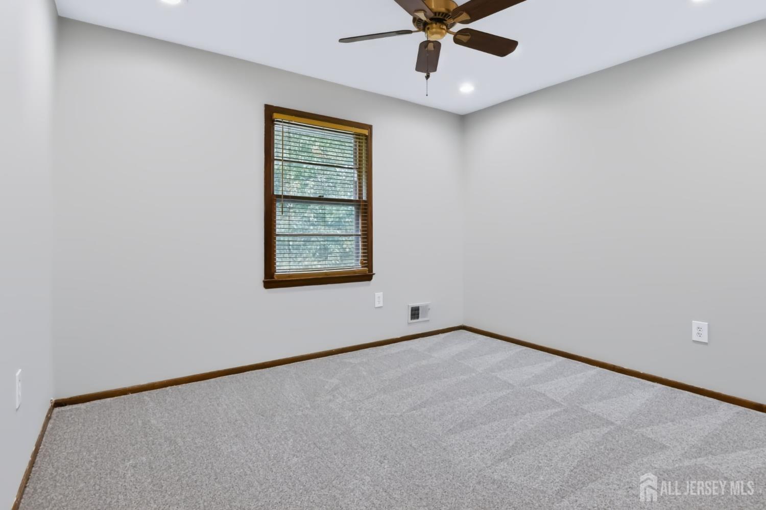 34 Harkins Road Milltown NJ 08850