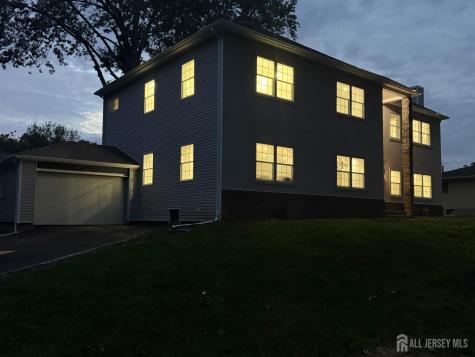 134 Lake View Boulevard Edison NJ 08817