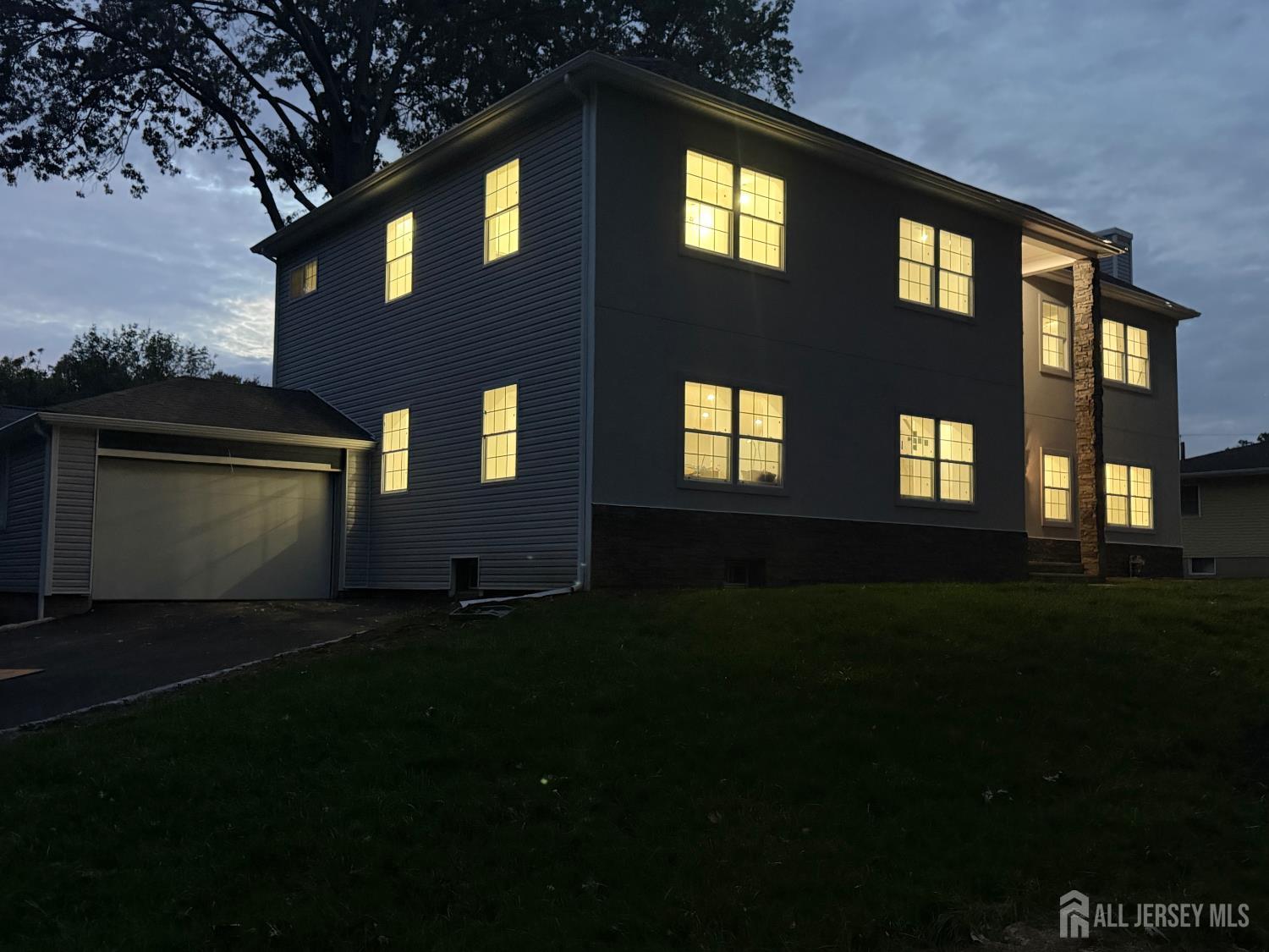 134 Lake View Boulevard Edison NJ 08817