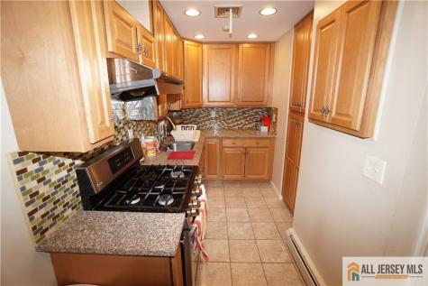 346 Ella Avenue Avenel NJ 07001