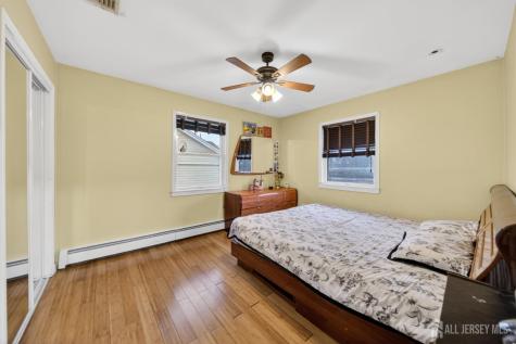 14 Carteret Street Port Reading NJ 07064