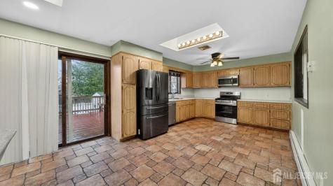 14 Carteret Street Port Reading NJ 07064