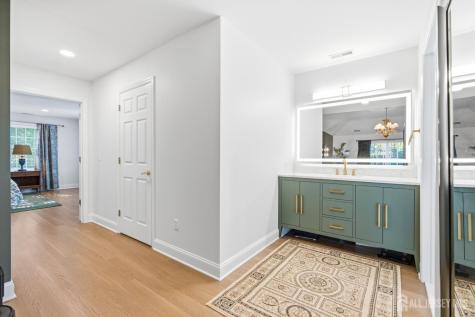 861 Garfield Avenue Bridgewater NJ 08807