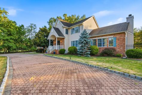 861 Garfield Avenue Bridgewater NJ 08807