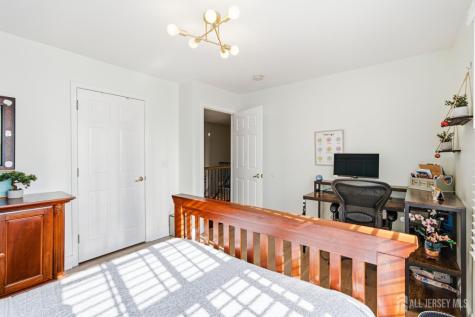 861 Garfield Avenue Bridgewater NJ 08807