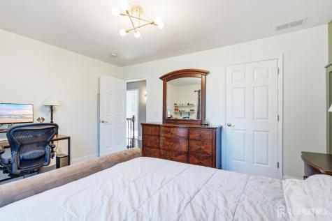 861 Garfield Avenue Bridgewater NJ 08807