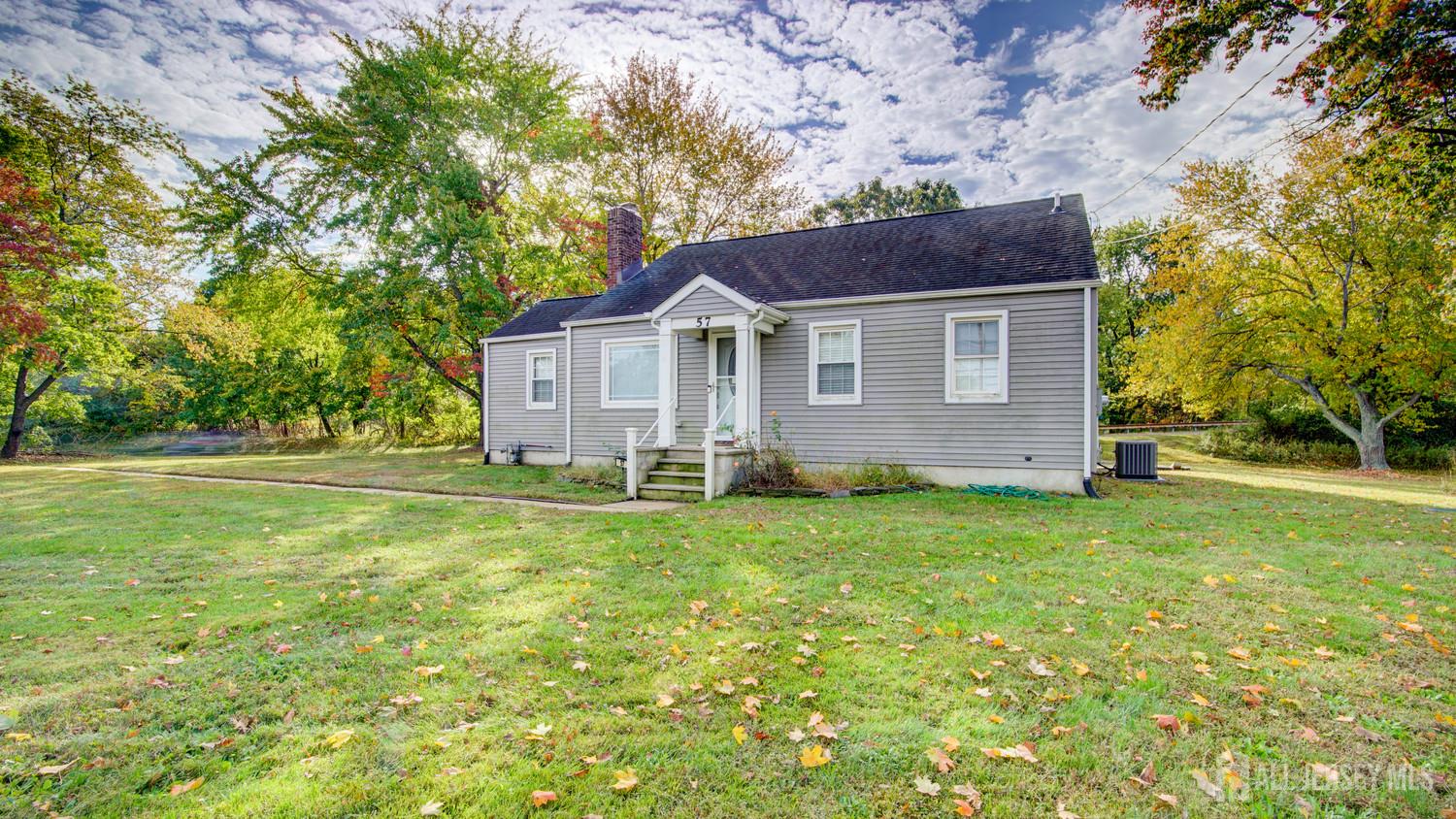 57 State Rte 33 Highway Manalapan NJ 07726