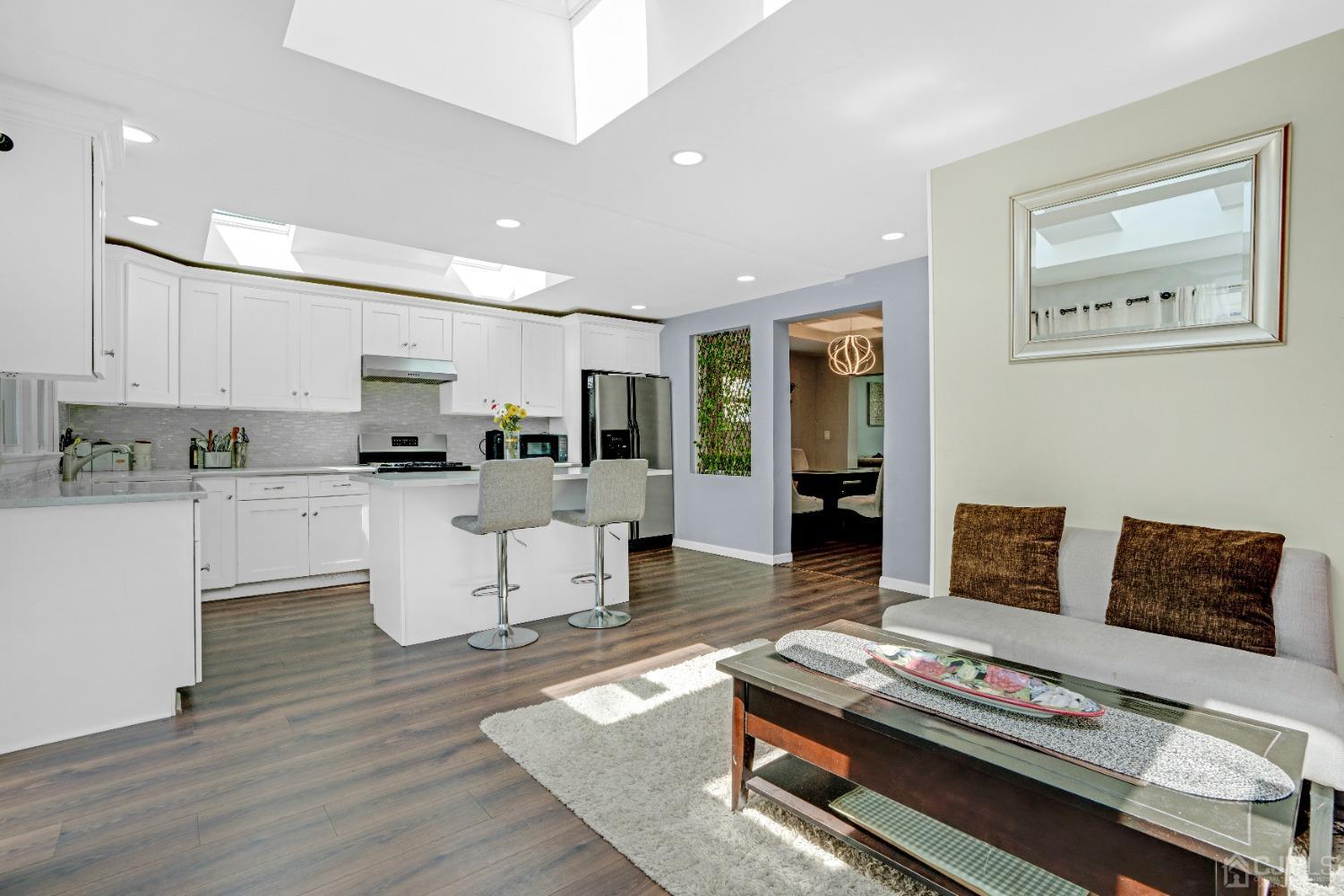 19 Kiva Street Iselin NJ 08830