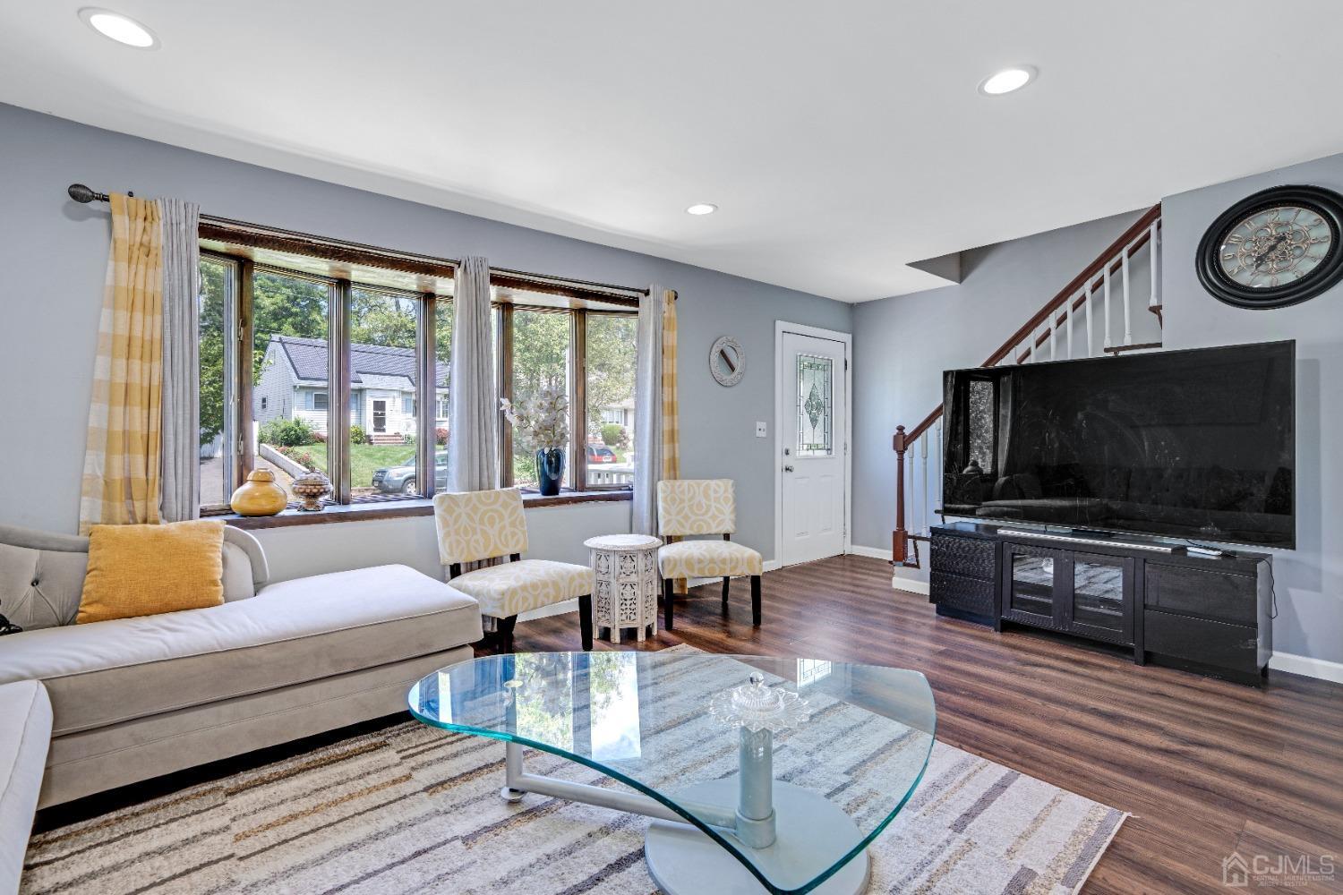 19 Kiva Street Iselin NJ 08830