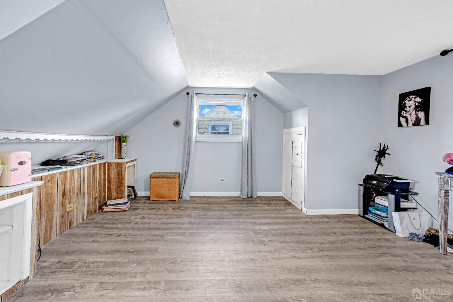 19 Kiva Street Iselin NJ 08830