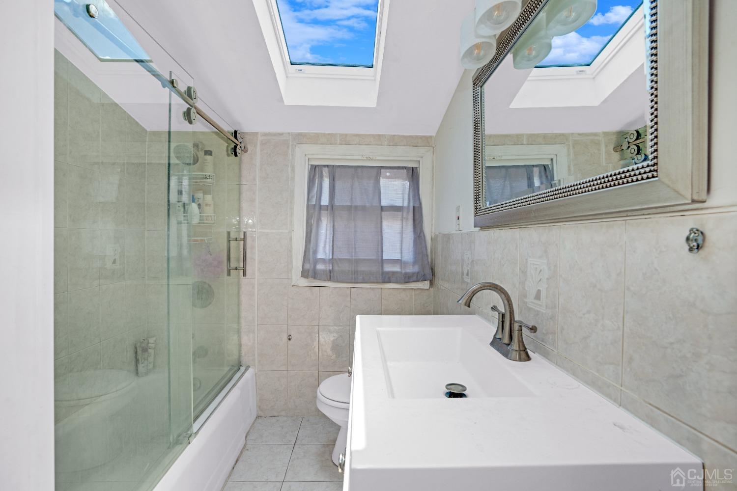 19 Kiva Street Iselin NJ 08830