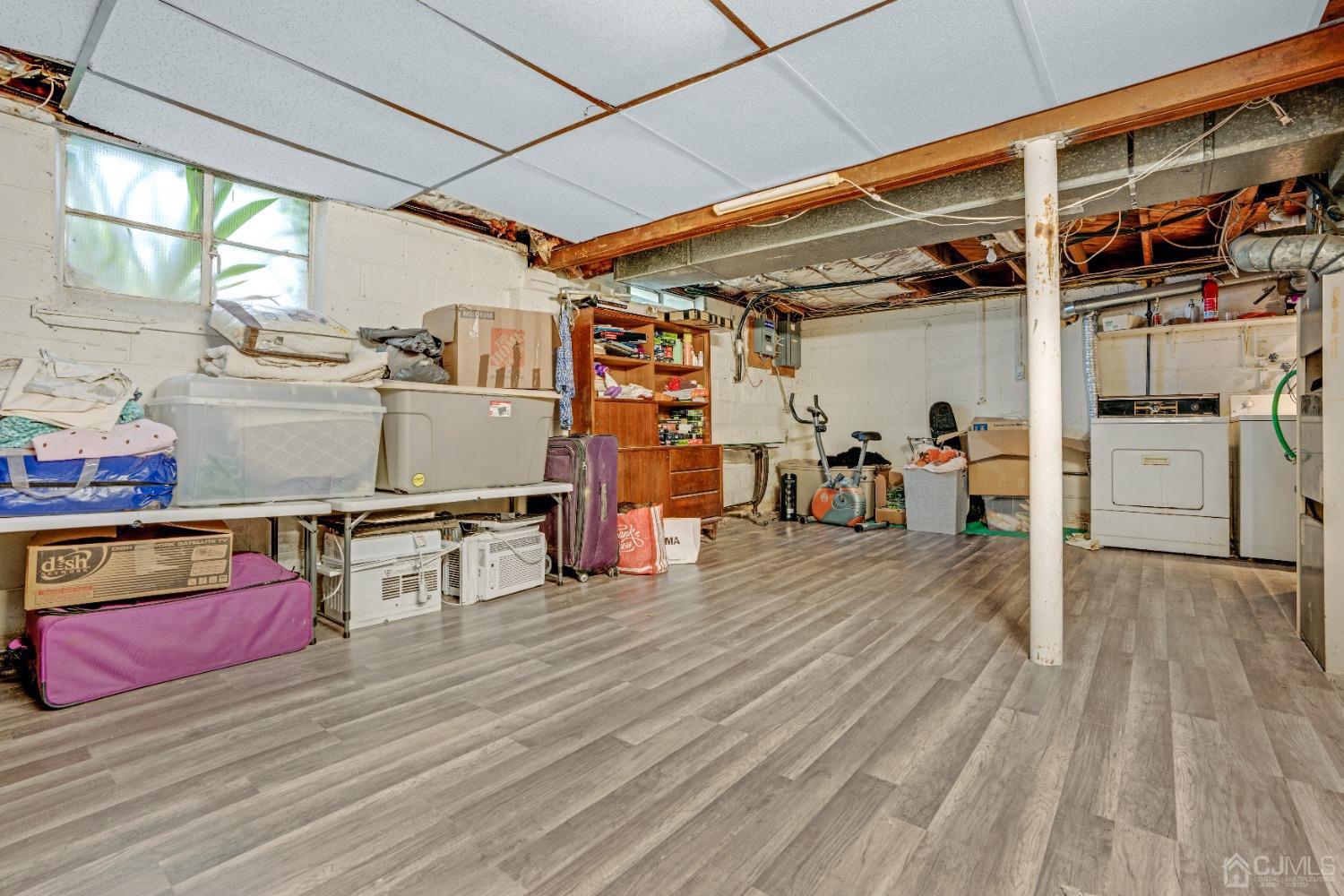 19 Kiva Street Iselin NJ 08830