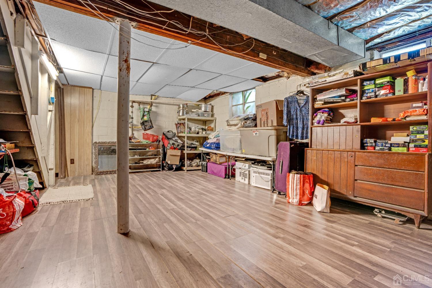 19 Kiva Street Iselin NJ 08830