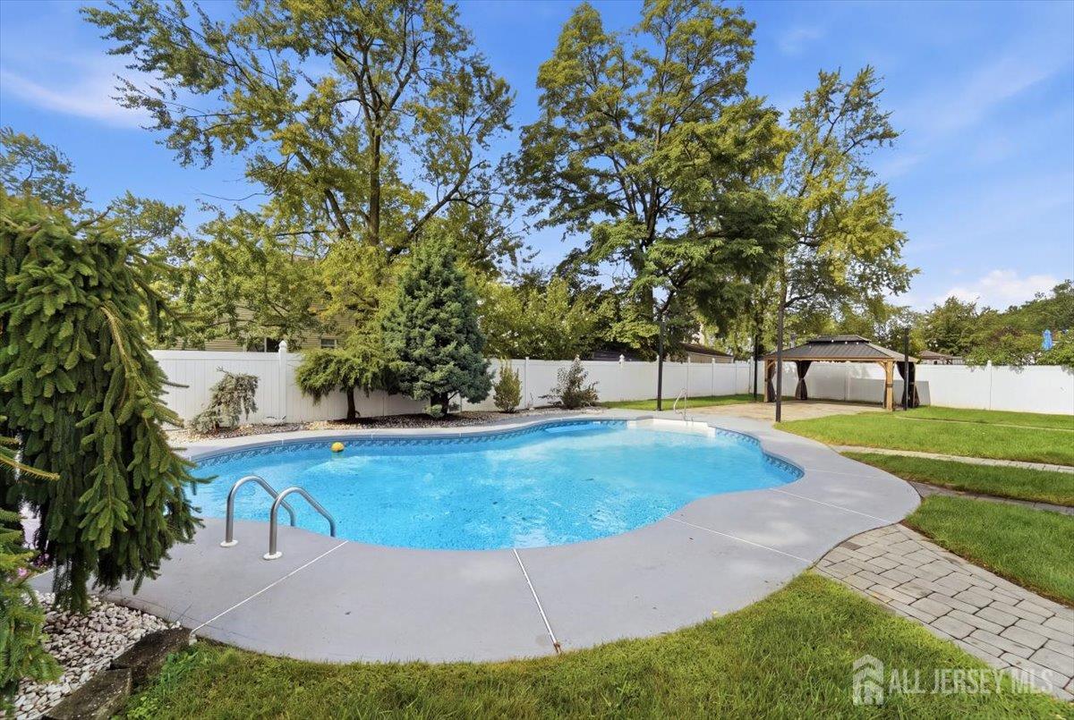 105 Osceola Avenue Middlesex NJ 08846