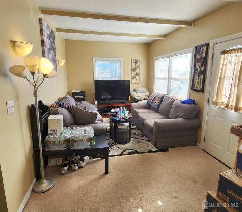 23 Russell Avenue Edison NJ 08817