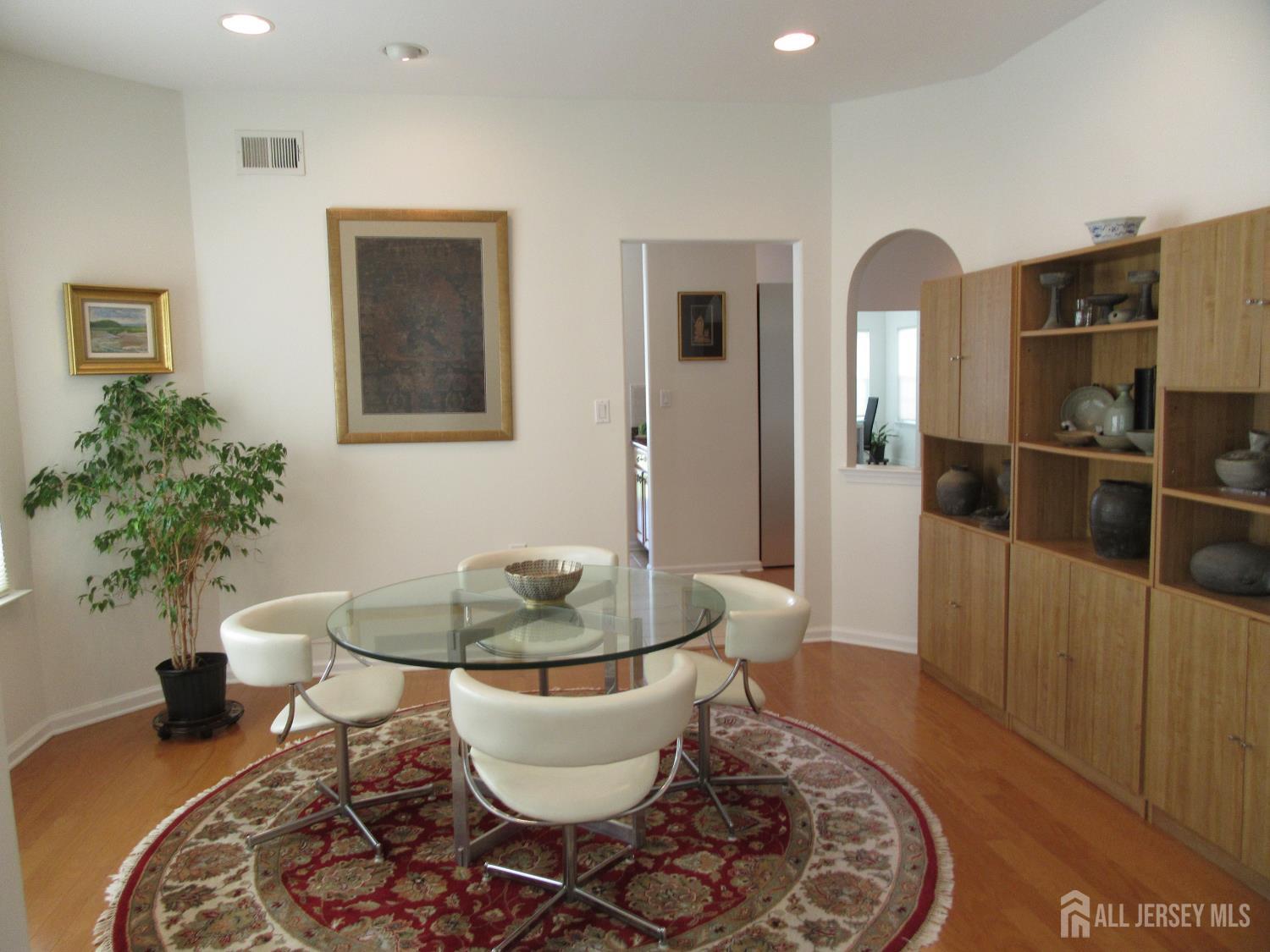 308 Valencia Drive Monroe NJ 08831