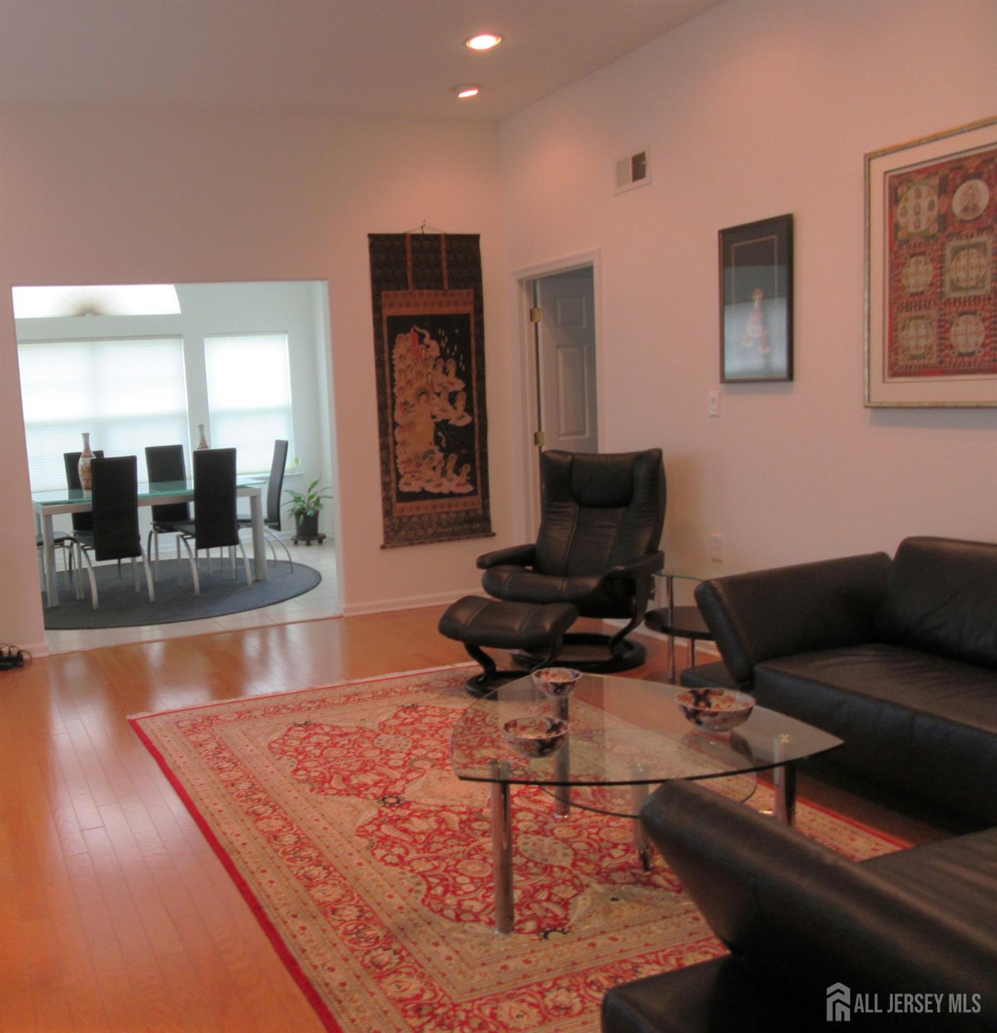 308 Valencia Drive Monroe NJ 08831
