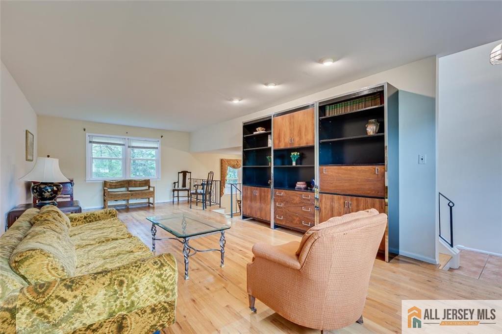 23 Oakey Drive South Brunswick NJ 08824