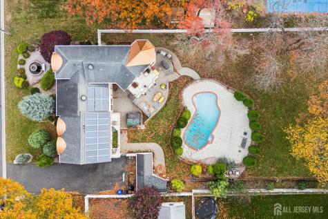6 Milton Avenue East Brunswick NJ 08816