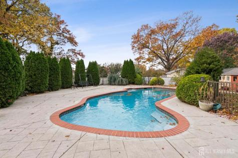 6 Milton Avenue East Brunswick NJ 08816
