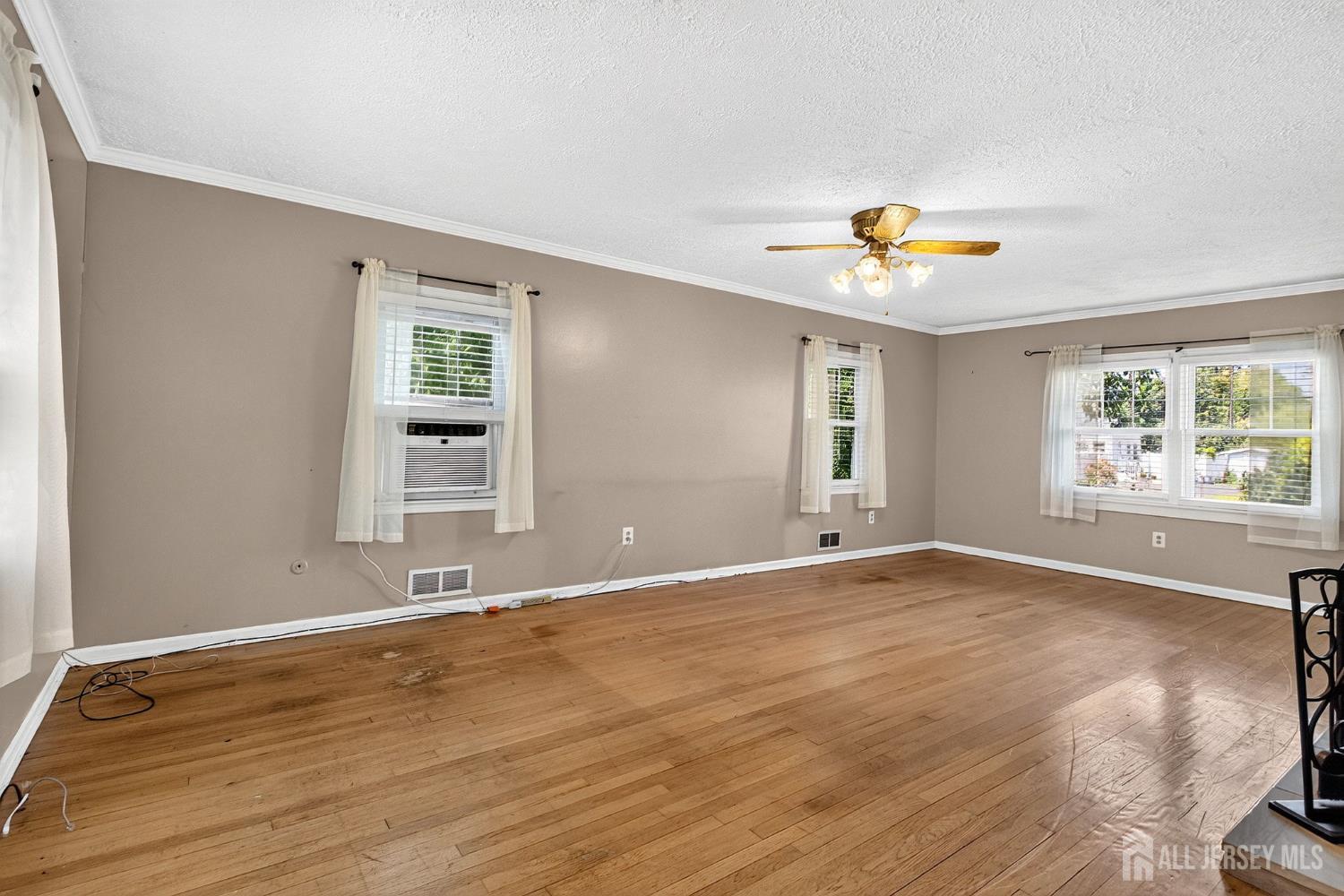 510 Cook Avenue Middlesex NJ 08846
