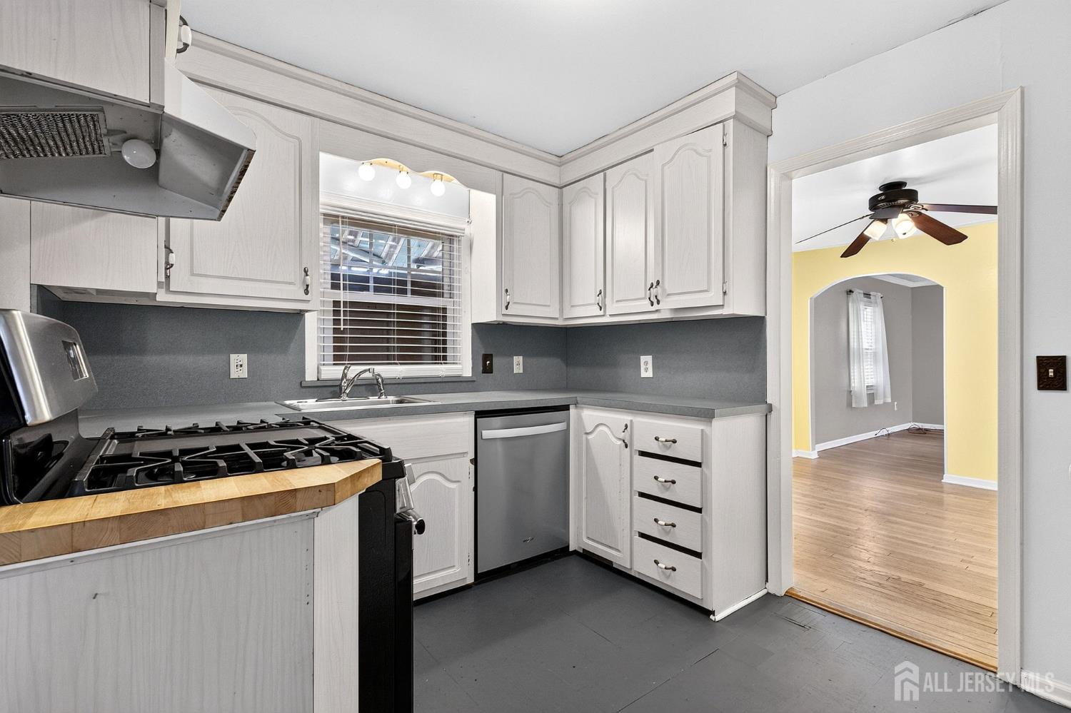 510 Cook Avenue Middlesex NJ 08846