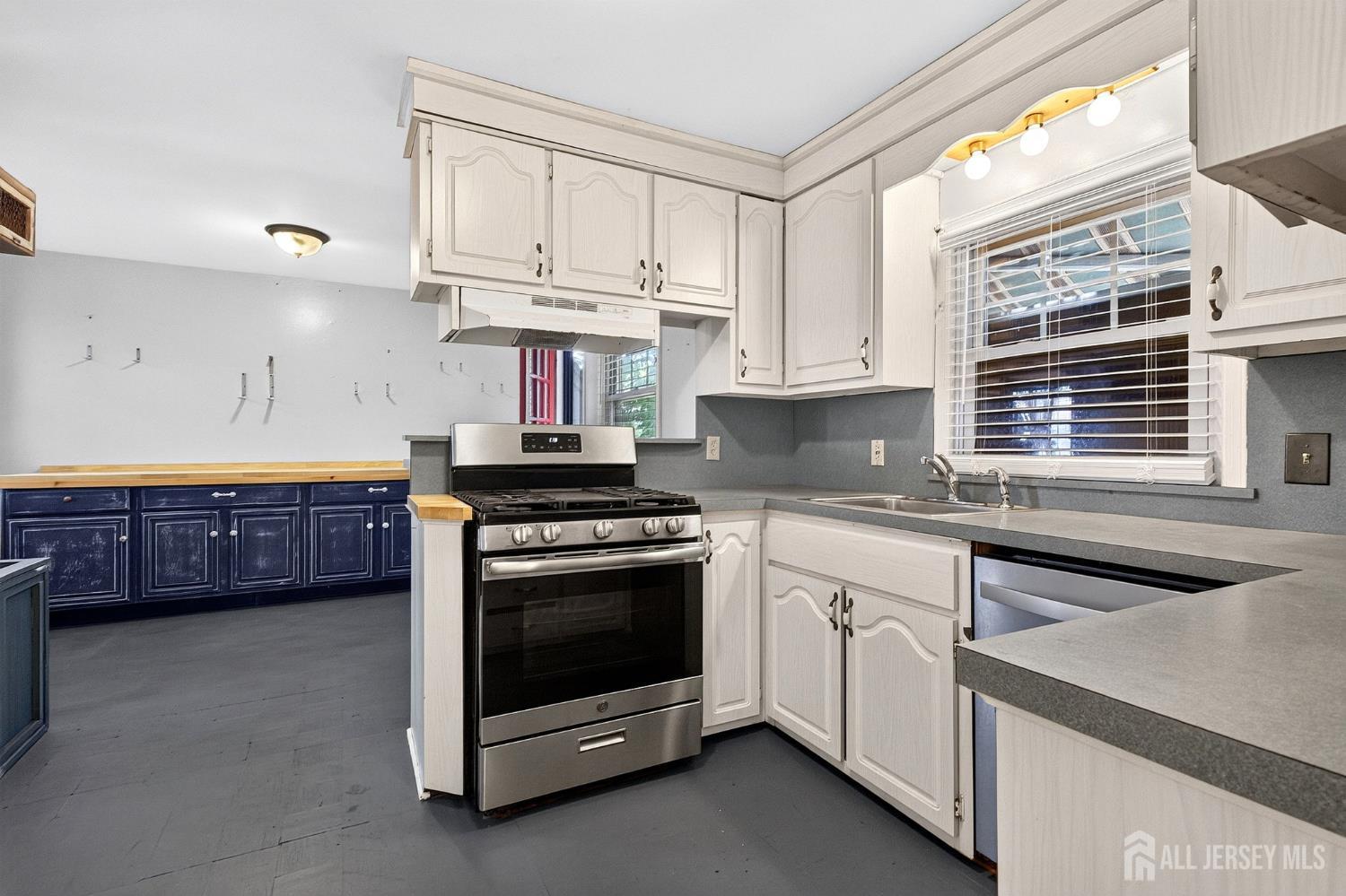 510 Cook Avenue Middlesex NJ 08846